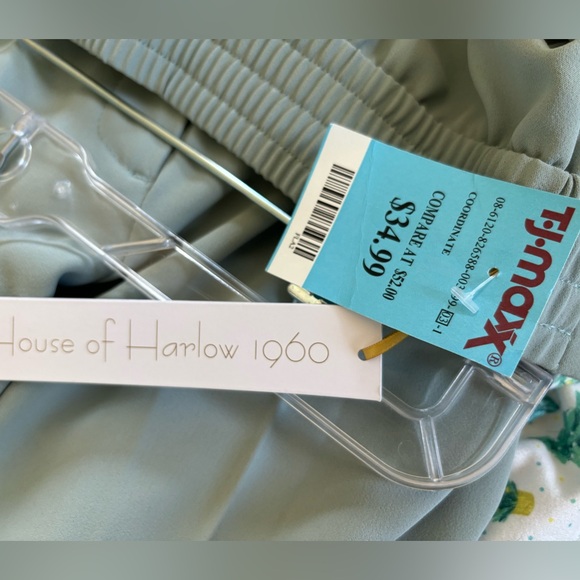 NWT House of Harlow Teal Trousers - Picture 3 of 5
